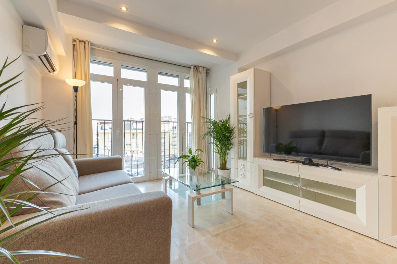 Charming 3 Bedroom Apartment At Triana Center By Oui إشبيلية المظهر الخارجي الصورة