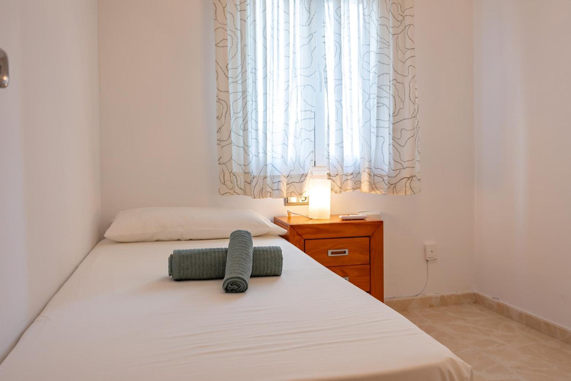 Charming 3 Bedroom Apartment At Triana Center By Oui إشبيلية المظهر الخارجي الصورة