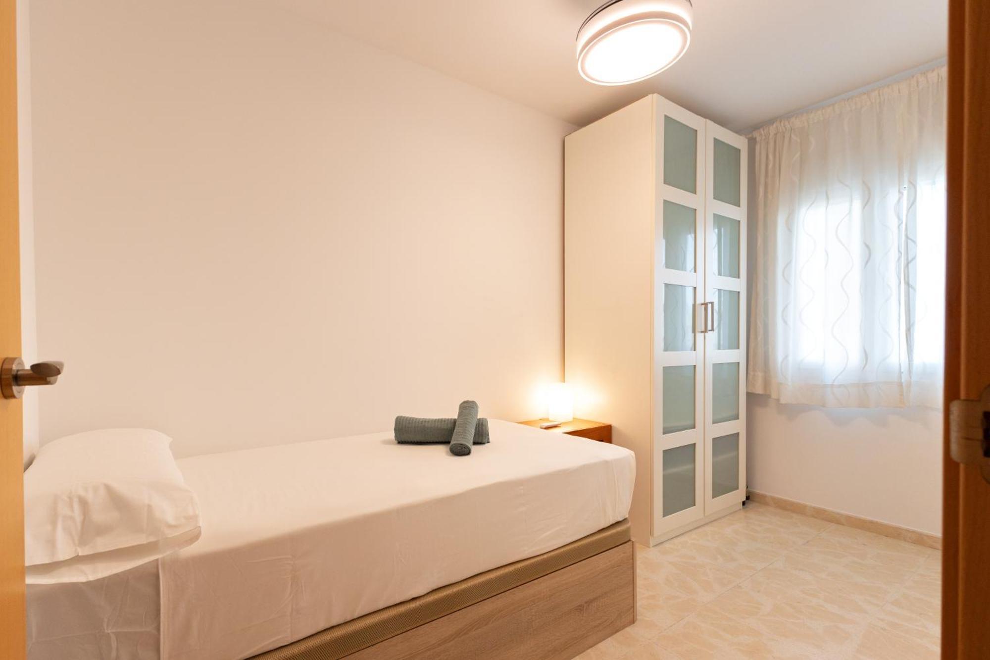 Charming 3 Bedroom Apartment At Triana Center By Oui إشبيلية المظهر الخارجي الصورة